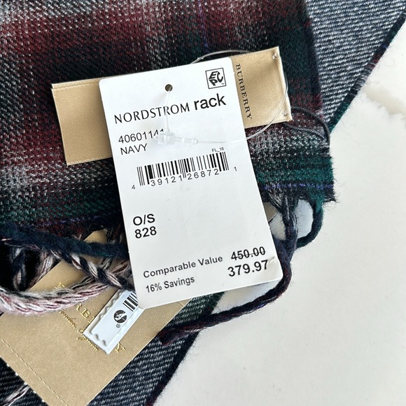 Burberry
Plaid Check Wool Scart - Picture 10 of 11